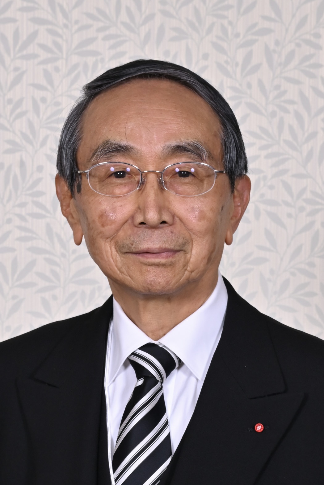 代表取締役社長　河合 輝欣